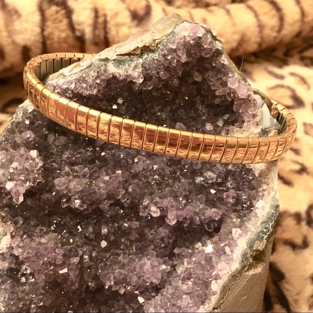 Vintage Goldtone Snake chain stretch bracelet